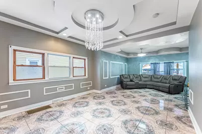 15117 Vine Avenue, Harvey, IL 60426 - Photo 5