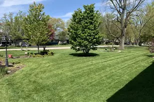 134 Roberts Rd, New Lenox, IL 60451 - Photo 31