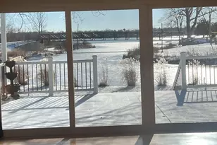 37 N Channel Dr, Round Lake Beach, IL 60073 - Photo 3