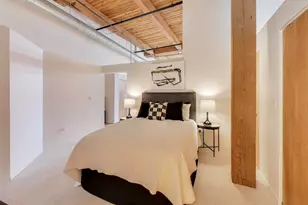 1935 N Fairfield Ave, Chicago, IL 60647 - Photo 15