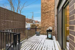 850 W Lill Ave, Chicago, IL 60614 - Photo 21