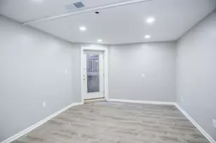 1315 W Eddy St, Chicago, IL 60657 - Photo 5