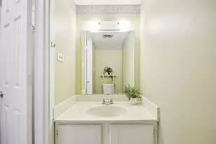 2333 Oxhill Ct, Schaumburg, IL 60194 - Photo 9