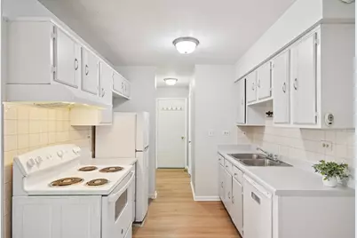 2333 Oxhill Court #2333, Schaumburg, IL 60194 - Photo 7