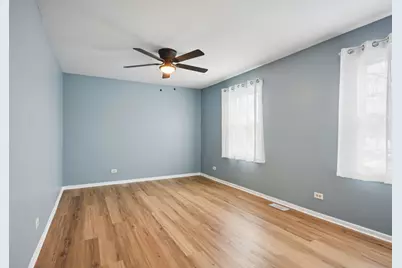 2333 Oxhill Court #2333, Schaumburg, IL 60194 - Photo 11
