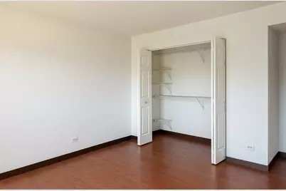 14B Kingery Quarter #207, Willowbrook, IL 60527 - Photo 5