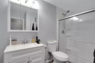 850 S Lorraine Rd, Wheaton, IL 60189 - Photo 23