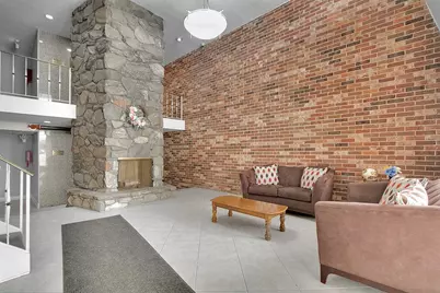 850 S Lorraine Road #3B, Wheaton, IL 60189 - Photo 5