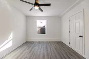 21641 Gailine Ave, Sauk Village, IL 60411 - Photo 15