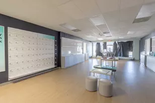 150 S Kennedy Dr, Carpentersville, IL 60110 - Photo 5