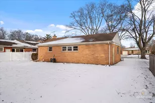 488 Cornell Ave, Des Plaines, IL 60016 - Photo 29