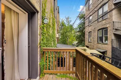 643 W Roscoe Avenue #D1, Chicago, IL 60657 - Photo 21