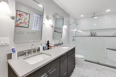 643 W Roscoe Avenue #D1, Chicago, IL 60657 - Photo 23