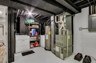 658 White Ct, Gurnee, IL 60031 - Photo 37