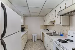 830 Elder Rd, Homewood, IL 60430 - Photo 21