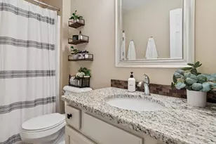 1223 Townes Cir, Aurora, IL 60502 - Photo 15