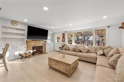 833 Forest Avenue, Elgin, IL 60120 - Photo 13