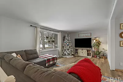 2808 Cherry Drive, Wonder Lake, IL 60097 - Photo 5