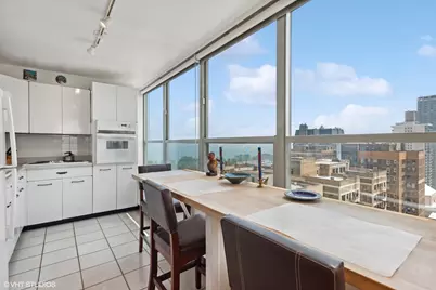 [Address not provided], Chicago, IL 60657 - Photo 7