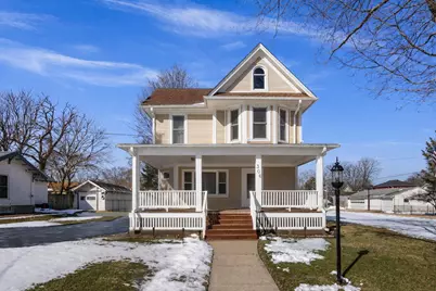 306 S 5th Street, Kirkland, IL 60146 - Photo 1