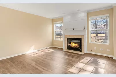 2494 Stoughton Circle, Aurora, IL 60502 - Photo 5