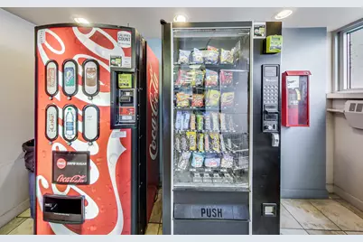 6171 N Sheridan Road #806, Chicago, IL 60660 - Photo 25