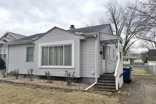 1238 Creve Coeur St, Lasalle, IL 61301 - Photo 1