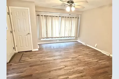 1238 Creve Coeur Street, Lasalle, IL 61301 - Photo 3