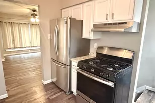 1238 Creve Coeur St, Lasalle, IL 61301 - Photo 5