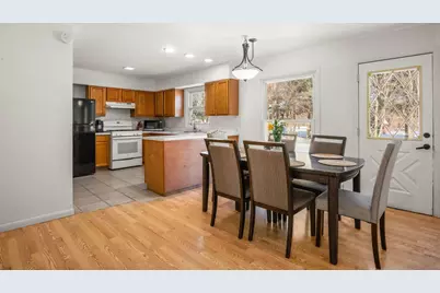 350 8th Avenue, Marengo, IL 60152 - Photo 7