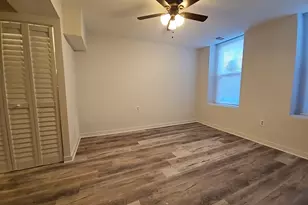 2216 W 21st Pl, Chicago, IL 60608 - Photo 13