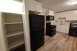 2216 W 21st Pl, Chicago, IL 60608 - Photo 5