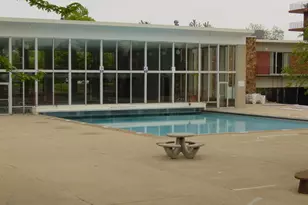 18 E Old Willow Rd, Prospect Heights, IL 60070 - Photo 11