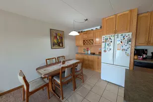 18 E Old Willow Rd, Prospect Heights, IL 60070 - Photo 7