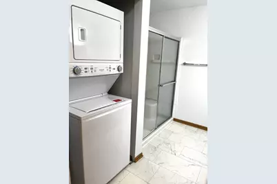 801 N McLean Boulevard #214, Elgin, IL 60123 - Photo 9