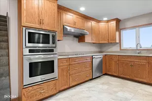 14132 Church Rd, Minooka, IL 60447 - Photo 17