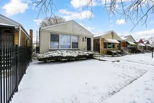 4521 S Lawler Ave, Chicago, IL 60638 - Photo 1