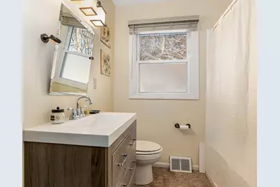 230 S Reed Street, Joliet, IL 60436 - Photo 7