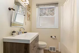 230 S Reed St, Joliet, IL 60436 - Photo 7