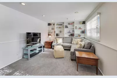 504 W Braeside Drive, Arlington Heights, IL 60004 - Photo 9