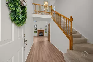 2882 Ashling Ct, Schaumburg, IL 60193 - Photo 3