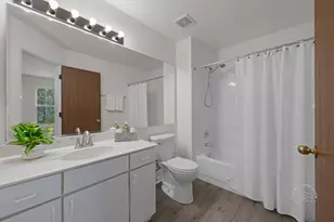 2882 Ashling Ct, Schaumburg, IL 60193 - Photo 17