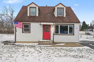 6520 W 82nd St, Burbank, IL 60459 - Photo 1