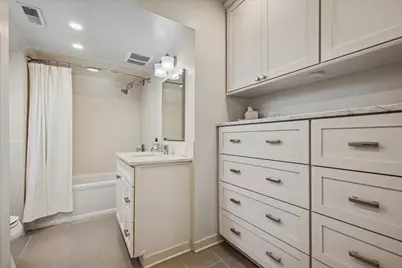 [Address not provided], Evanston, IL 60201 - Photo 19