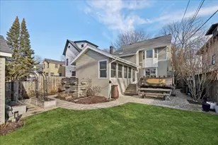 2740 Asbury Ave, Evanston, IL 60201 - Photo 31