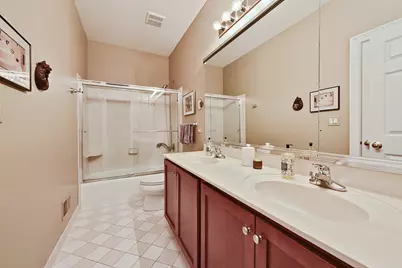 1030 Ridgeview Drive, Inverness, IL 60010 - Photo 15