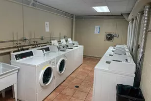 1043 S York Rd, Bensenville, IL 60106 - Photo 27