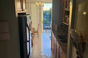 1043 S York Rd, Bensenville, IL 60106 - Photo 17