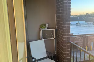 1043 S York Rd, Bensenville, IL 60106 - Photo 25