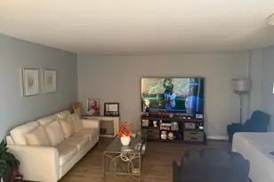 1043 S York Rd, Bensenville, IL 60106 - Photo 7